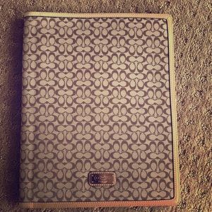 New NWT COACH Signature Khaki Camel Portfolio